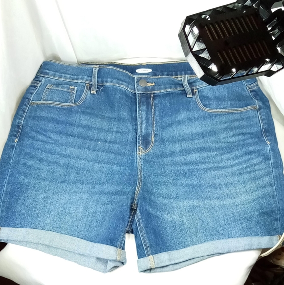 Old Navy Cuffed Blue Jean Shorts Sz 16 - Picture 5 of 11
